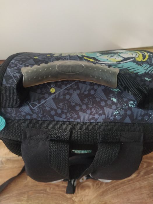 Шкільний рюкзак 1-4 клас