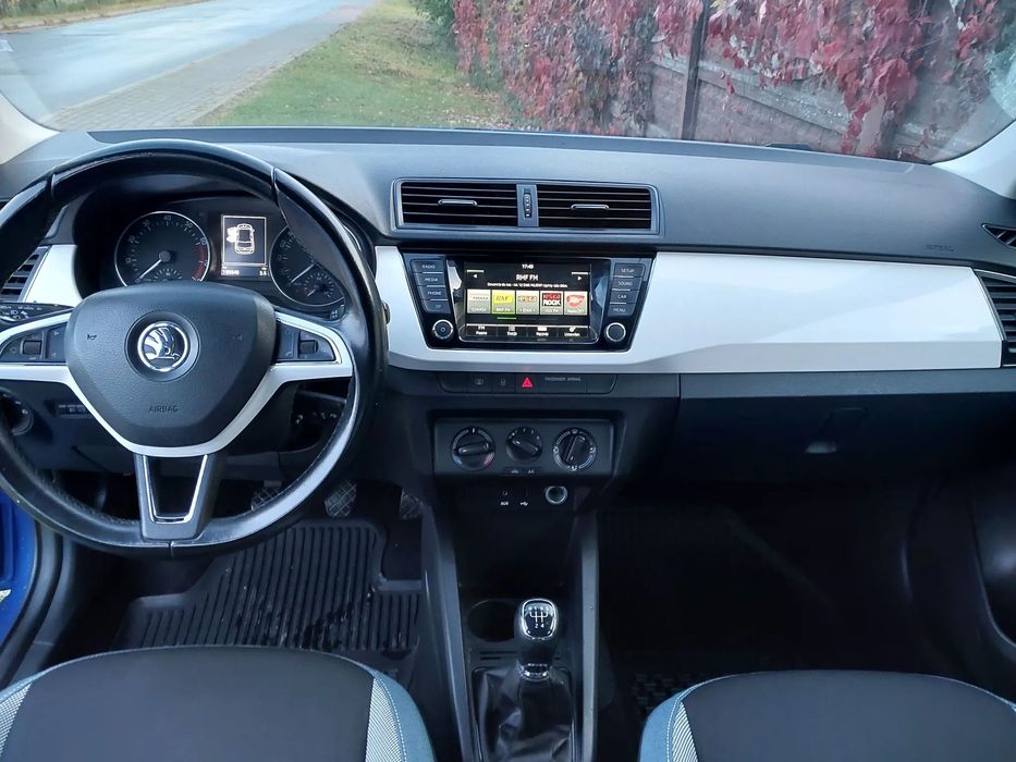 Skoda Fabia Skoda Fabia 1.2 TSI Zadbana Ładna wersja