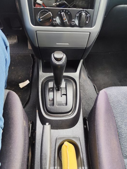 Mitsubishi Carisma 1.8 benzyna Automatic