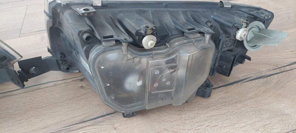 Lampy przednie Skoda fabia 1