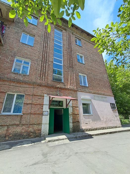 Продаж 3-кімнатної квартири