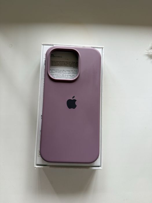 Чохол для Iphone 15 pro.
