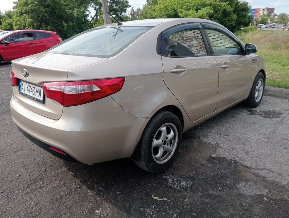 KIA RIO 1.6 Автомат