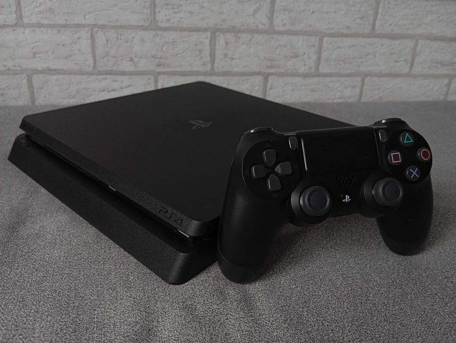 PS4 Slim 1TB Idealny Stan | DualShock 4 V2 | Okablowanie | + gratis gra