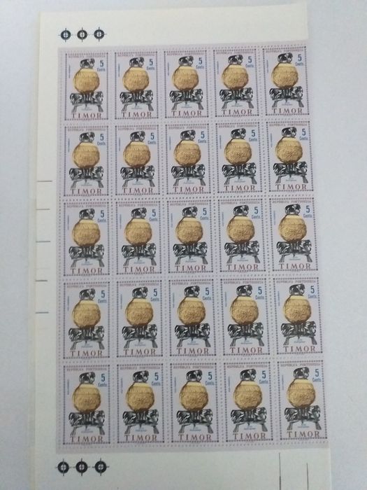 Folhas de selos das ex. colonias portuguesas