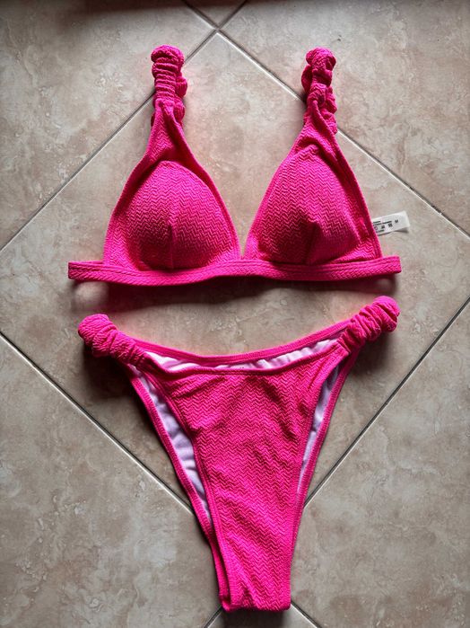 Conjunto de biquini novo 38