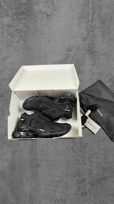 Balenciaga Runner