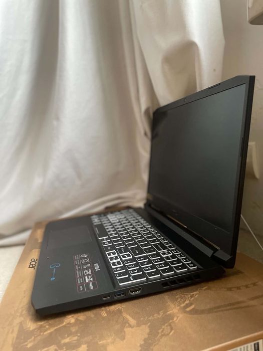 Laptop Asus Nitro 5