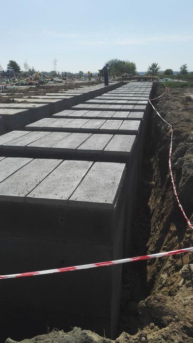 Grobowce, katakumby, piwnice grobowe,  urnowe- PRODUCENT