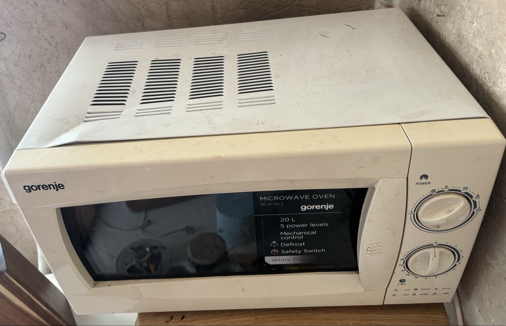 Мікрохвильова піч Gorenje MO 20 MW II