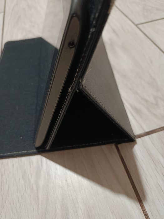 Планшет Acer Iconia Tab A200 10.1"  працює, коробка, зарядка. Для книг