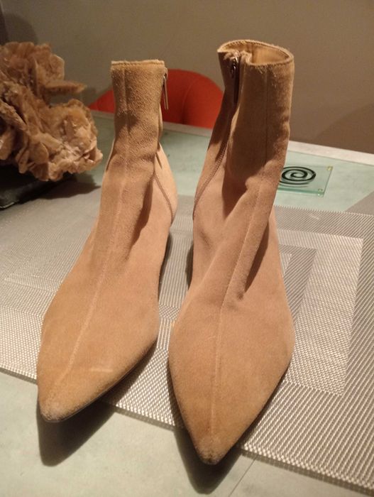Botas de senhora em bom estado