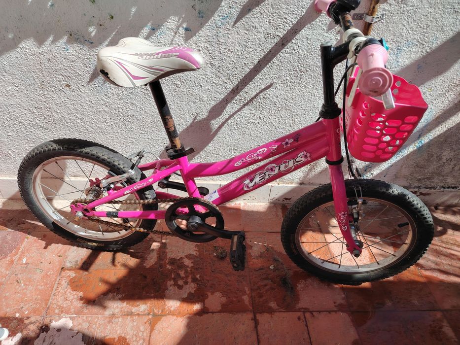 Bicicleta menina