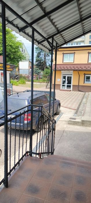 Здається в оренду приміщення під склад.