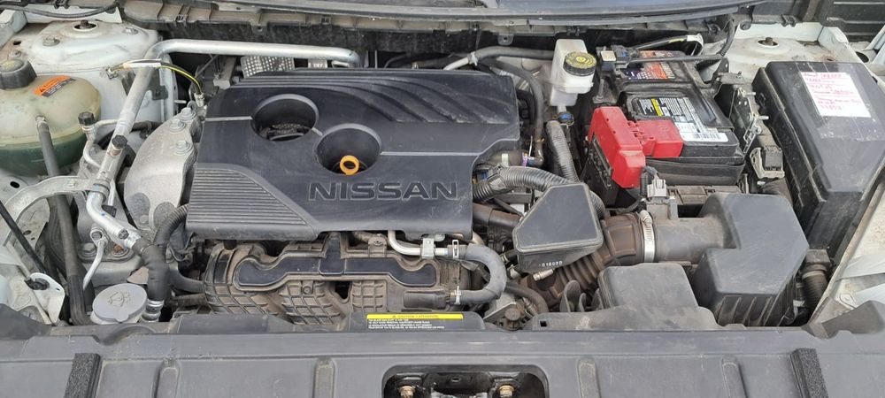 nissan rogue t 33 2021р. 2.5