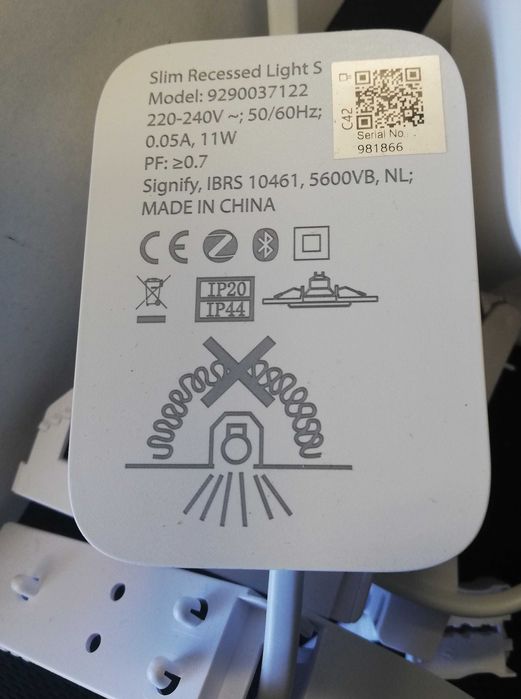 Philips Hue White and color ambiance - wąska oprawa podtynkowa -3 szt.