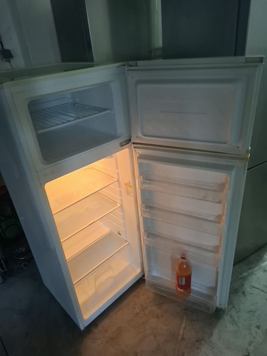 Frigorífico candy a um preço acessível