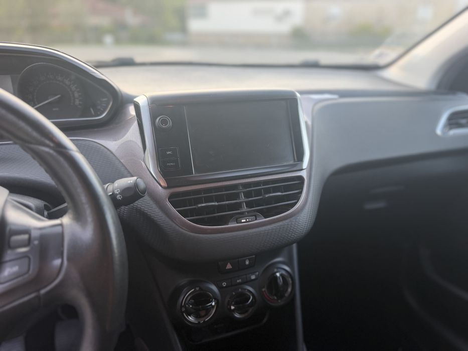 Peugeot 2008 — fotografia 6