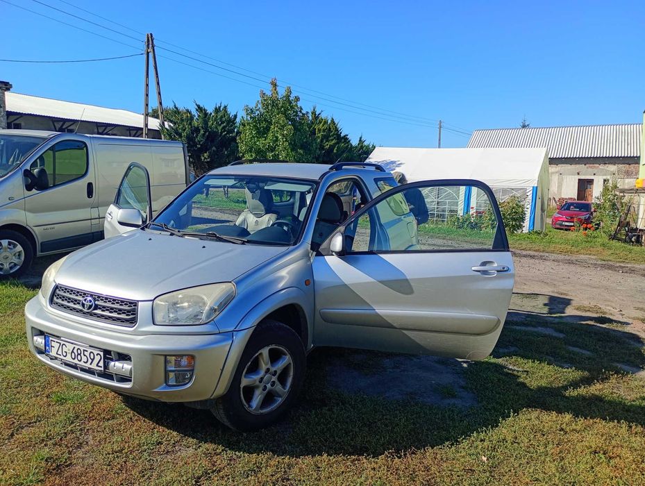 Toyota RAV-4