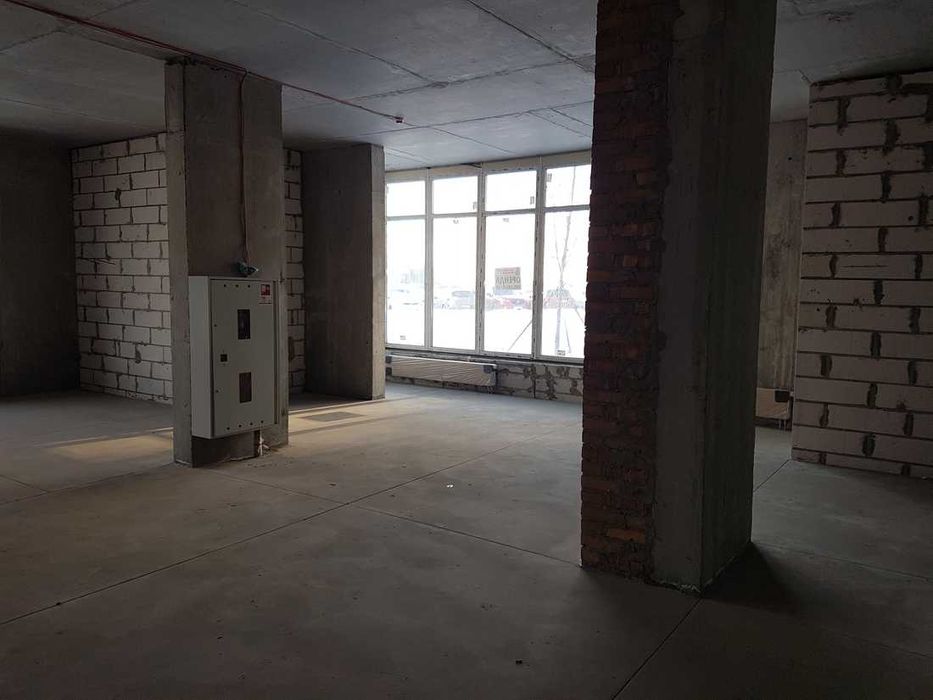 Фасад, кутове, ЖК Варшавський-2, навпроти ТЦ, вул.Олеся/вул.Крістерів