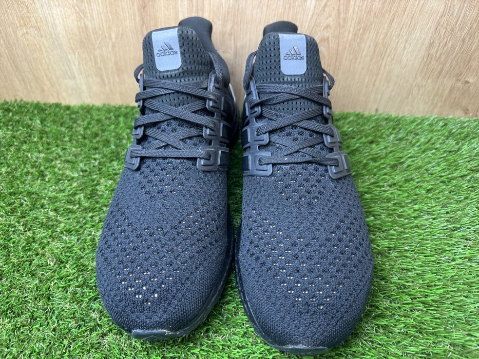 Adidas Ultraboost 1.0 розмір 42