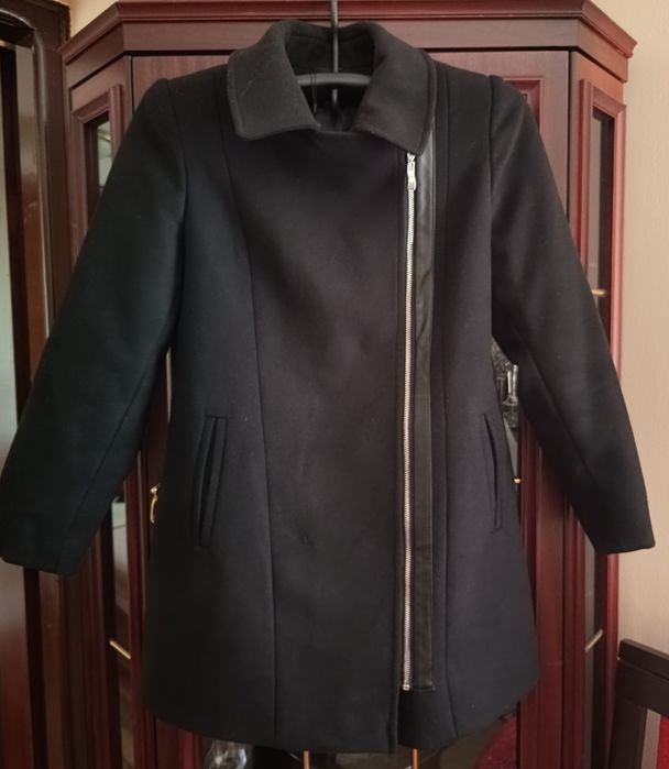 Płaszcz wełniany czarny r 38 wstawki z eko skóry