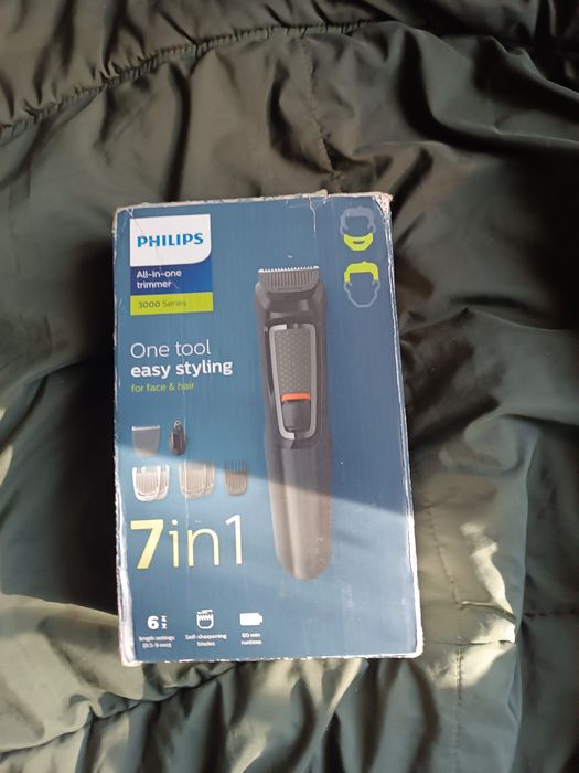 Тример Philips 3720