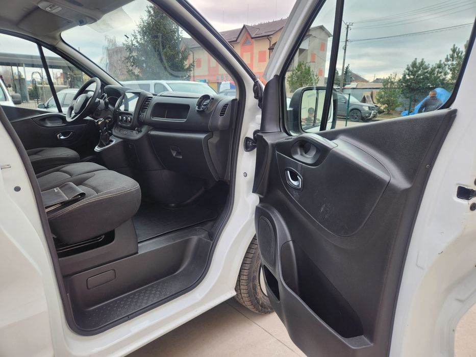 Рено трафік, 2.0 дизель, 2020 року.