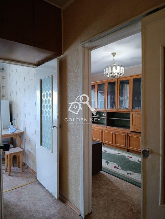 Продаж 1-кімнатної квартири на Соцмісті