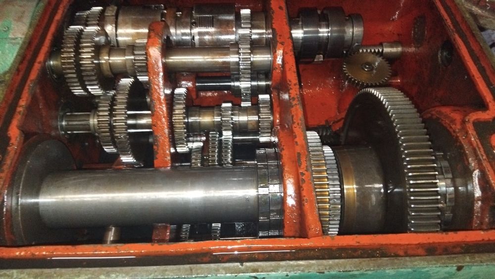 Sprzedam tokarke Tuj 230