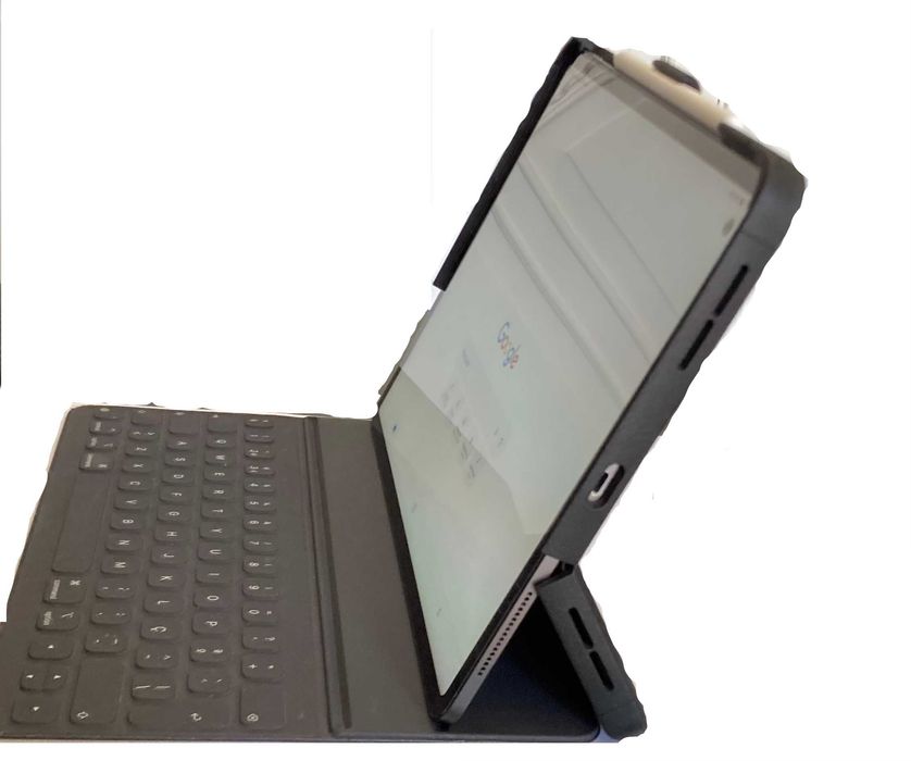Apple iPad Pro 12,9” 512GB + Smart Keyboard + UAG