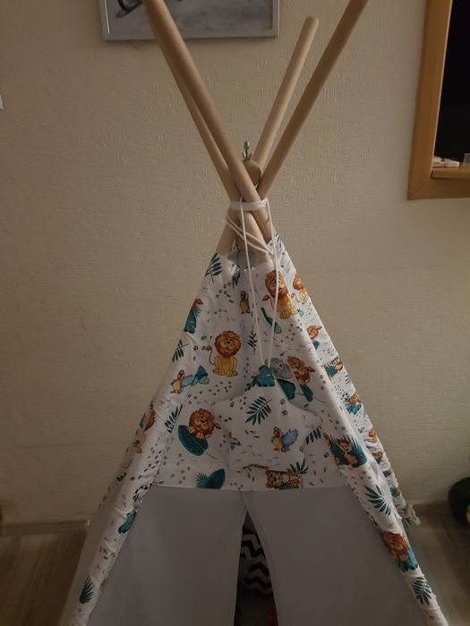 Namiot Tipi dżungla pilnie