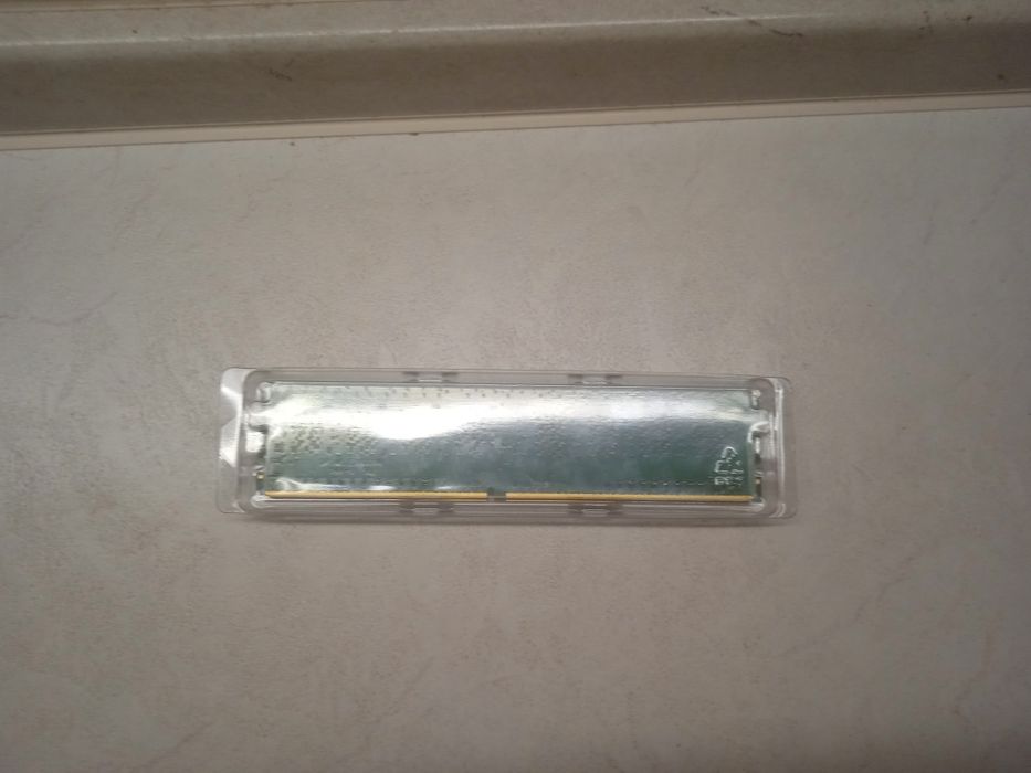 Акціний розпродаж Оперативная память CT4G4DFS824A.M8FB 4GB DDR-4 UDINM 1.2V CL17