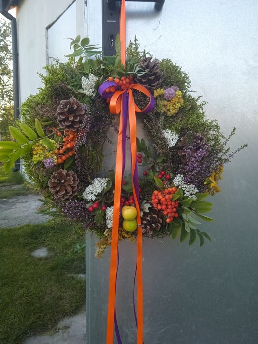 Wianek naturalny jesienny duży na drzwi 40 cm