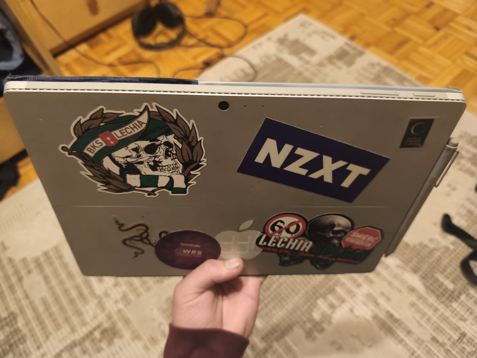 Microsoft surface pro 4