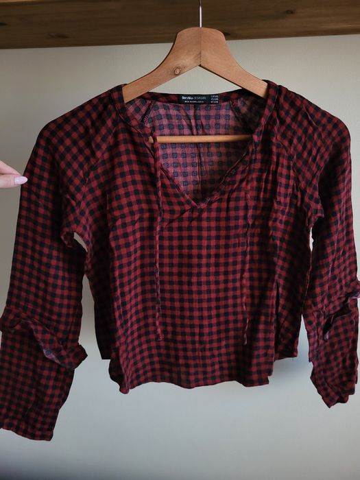 Bordowo-czarna bluzka w kratkę z wiązaniem, Bershka rozmiar XS