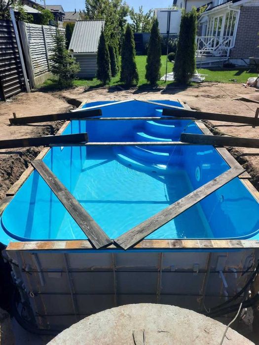 Пластиковий басейн під замовлення