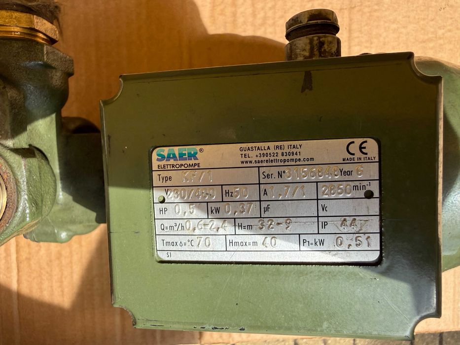 Bomba SAER Elettropompe, modelo KF/1
