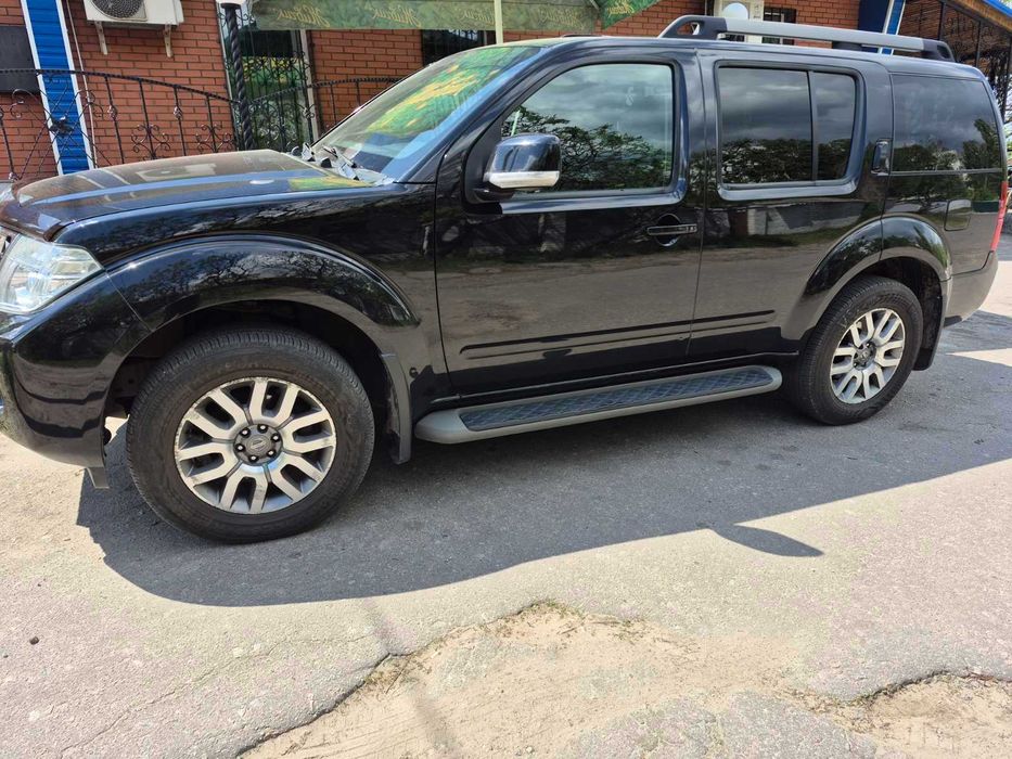 продам авто б/в  Nissan
