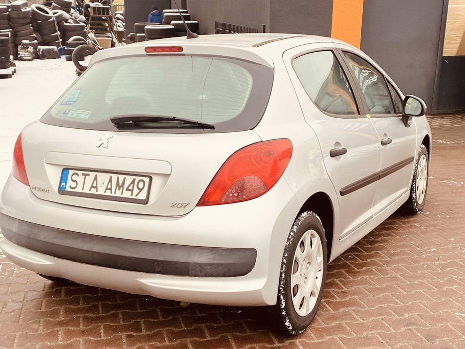 sprzedam  peugeota 207 rok 2008 poj 1,4 8v +GAZ