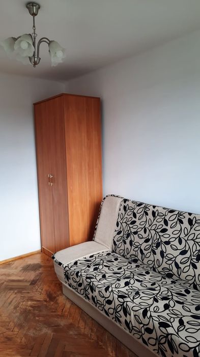 Wynajmę mieszkanie 2-pokojowe 41m  z balkonem.