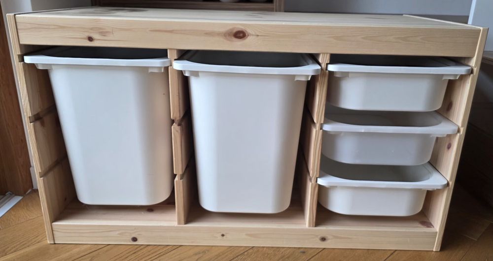 Ikea Trofast regał z pojemnikami