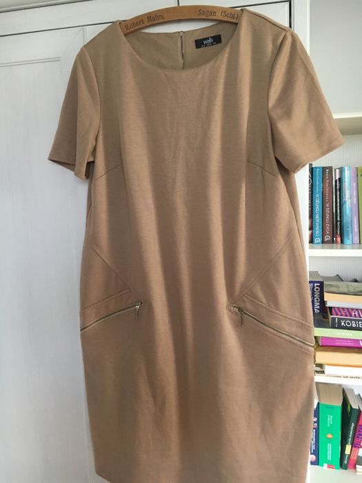 Sukienka  bezowa Wallis rozmiar L