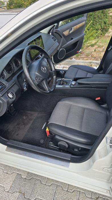 Mercedes-Benz C220cdi