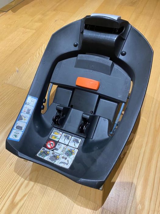 Fotelik samochodowy - nosidełko  Cybex Aton 5 wraz z baza do izofix