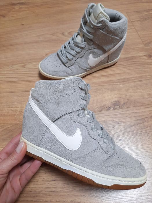 Сникерсы Nike Dunk Sky Hi  Оригинал высокие кроссовки на танкетке р35