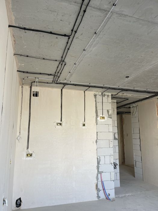 Електрик.  Електрик підключ