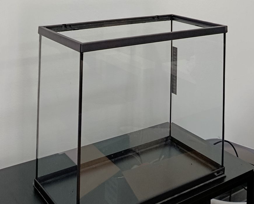 Aquário Aquatlantis 28L
