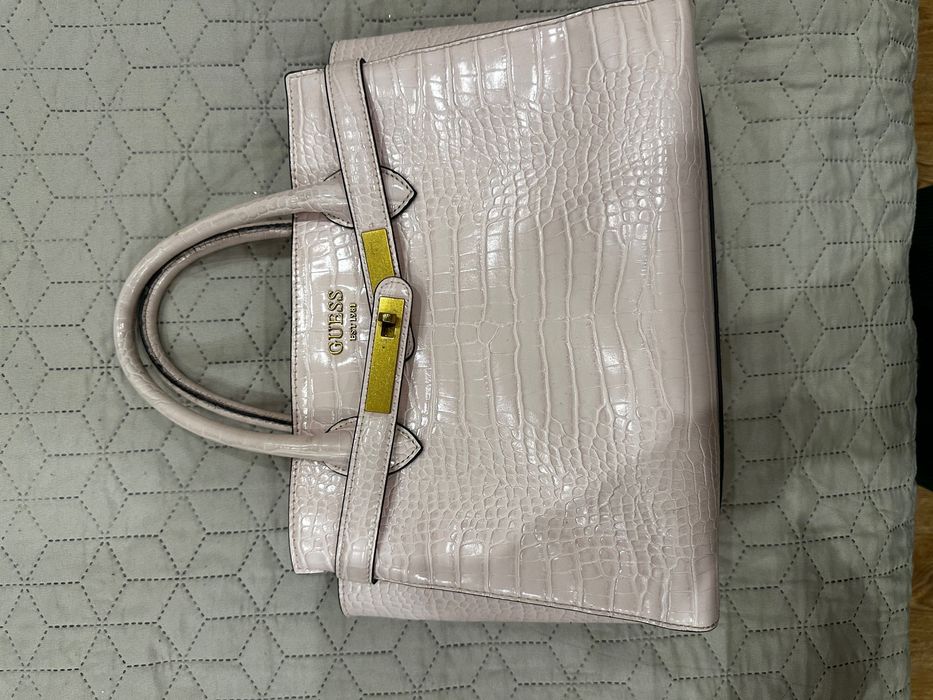 Сумка Guess/ оригинал