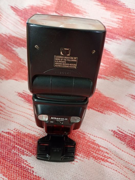 Nikon Flash SB - 26